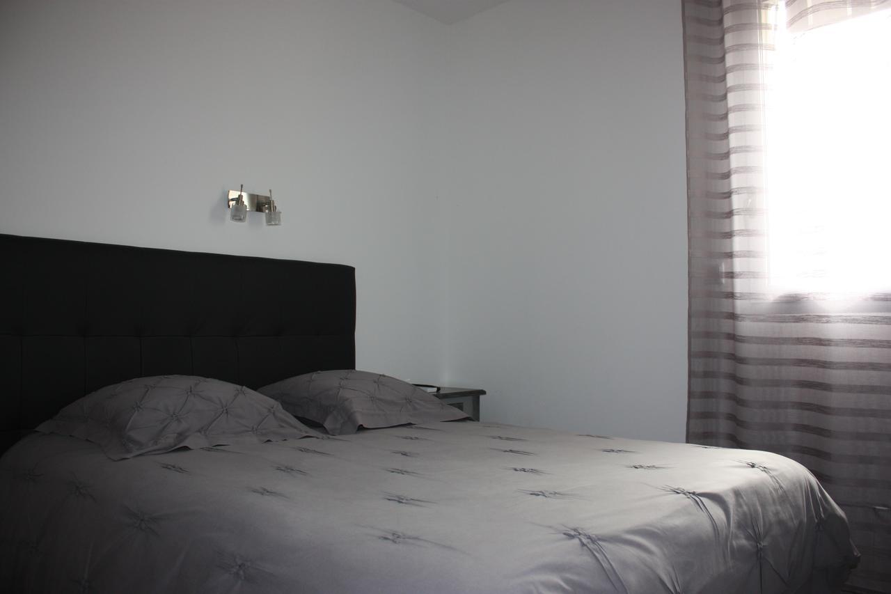 Hotel Le Midi Montaigu-de-Quercy Eksteriør billede